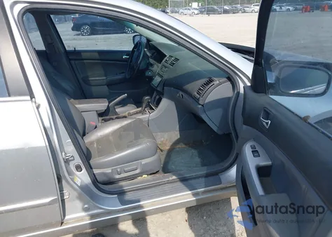 2007 Honda Accord 3.0 Ex z USA, uszkodzony, nr VIN 1HGCM66537A104592